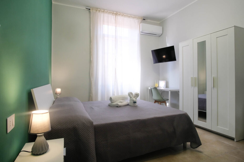 Camera da letto matrimoniale - Athena - Miggiano21 - Reggio Calabria